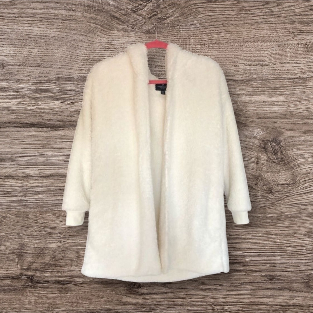American Eagle NWT Super Soft Teddy Coat SZ L/XL